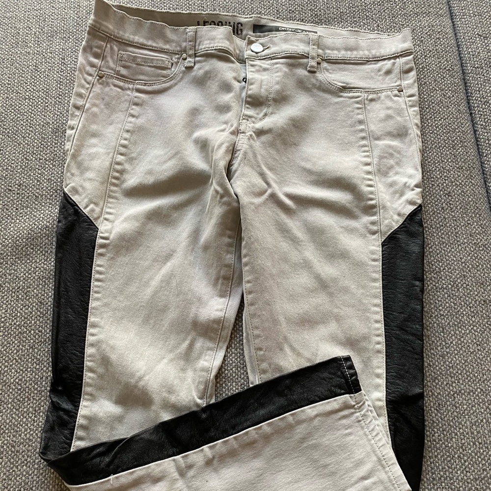 DKNY Jeggings with faux leather